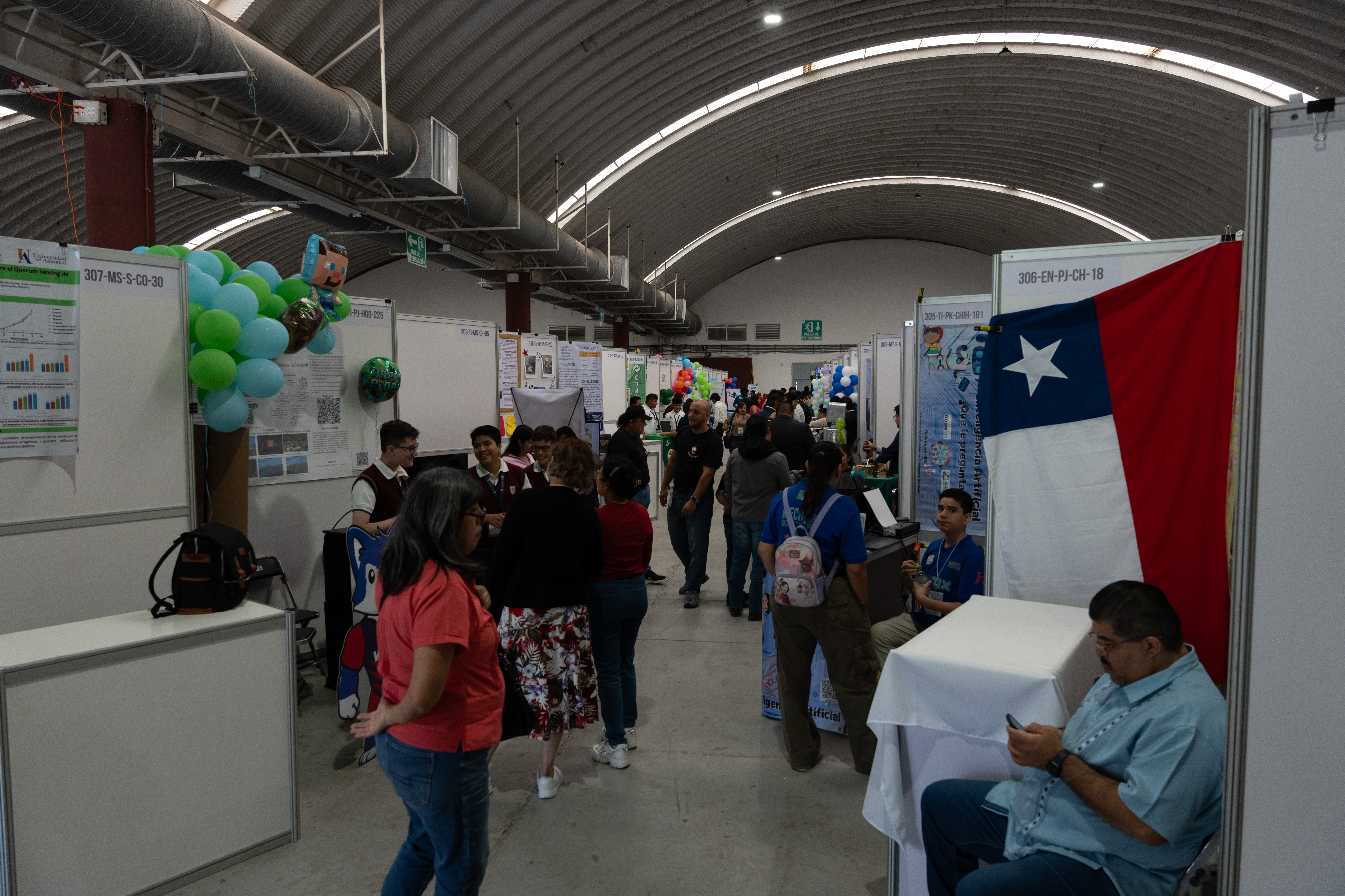 Booths de exposición en ExpoCiencias Nacional Tabasco 2024