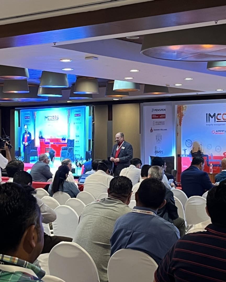 Escenario principal de conferencias IMCORRS 2022